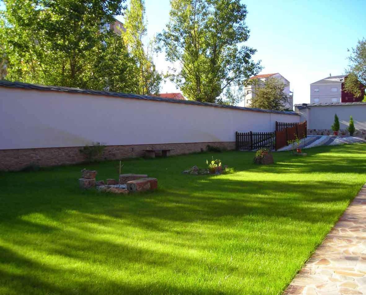 Molinos De Antero Hotel Monforte De Lemos Exterior foto